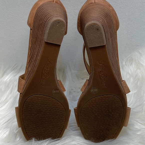 Lucky Brand Shoes. - Picture 6 of 7
